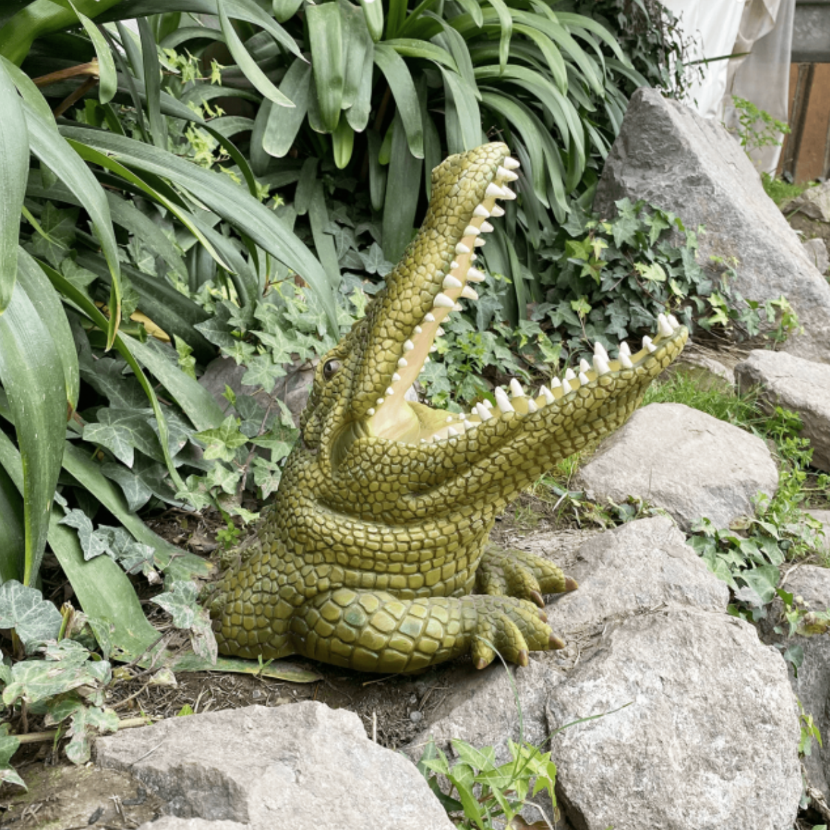 Figura Decorativa de Cocodrilo Buinzoo